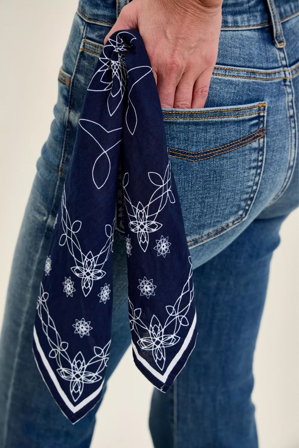 judy-blue-mid-rise-jaqueline-flare-with-triple-needle-back-pkts-and-bandana-loop Image 5