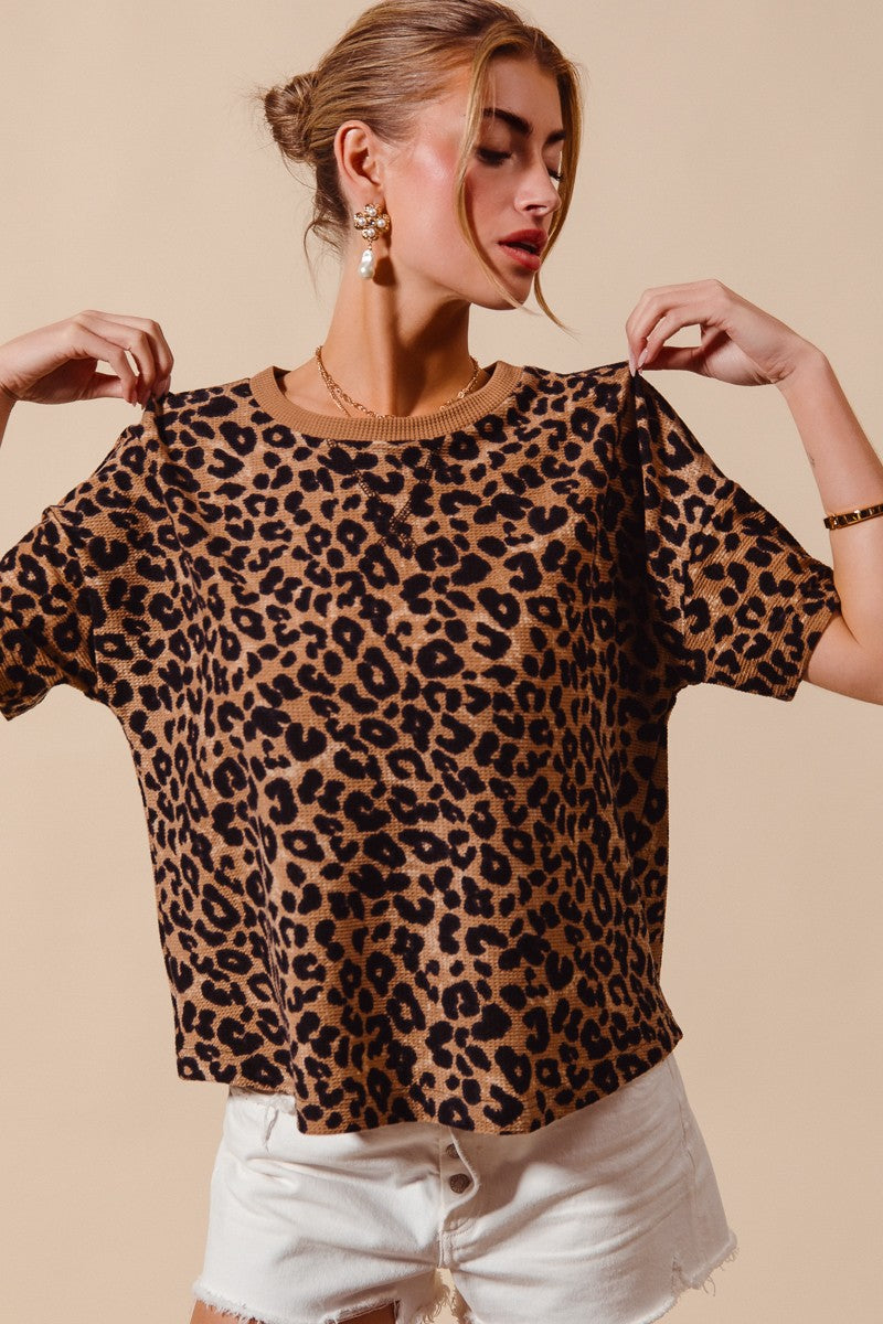 so-me-leopard-thermal-waffle-knit-loose-fit-top image 6