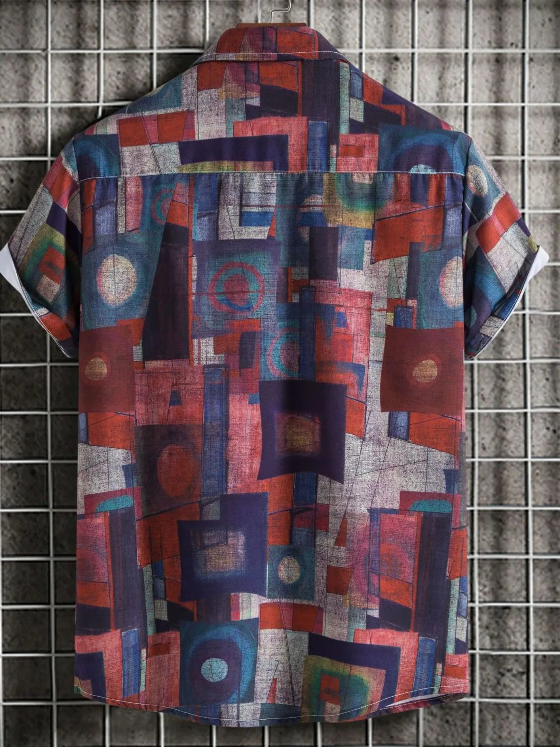Men's Geometric Short Sleeve Button Down Shirt | Tampa Bay Discounts