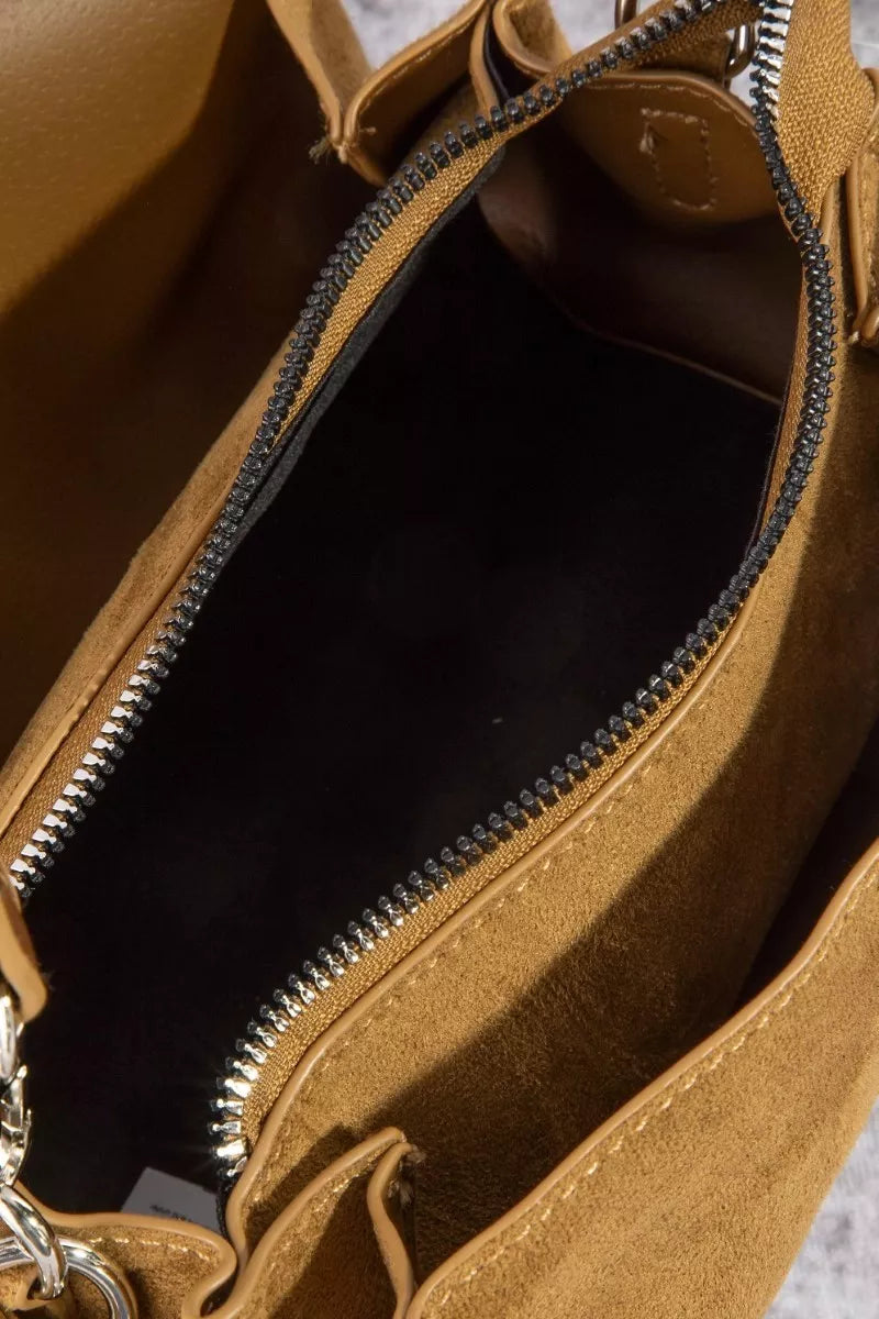 fame-heart-and-tassel-accent-suede-shoulder-bag 3