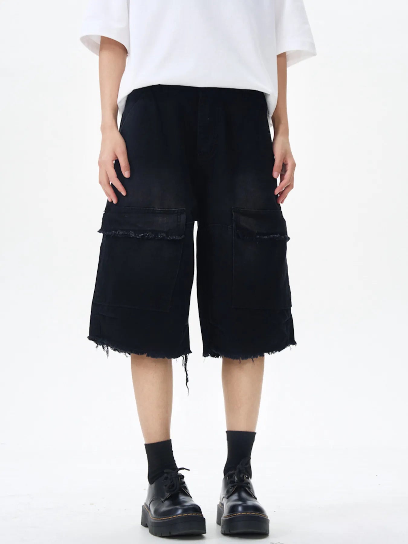 Men's Loose Fit Cargo Shorts | Tampa Bay Discounts
