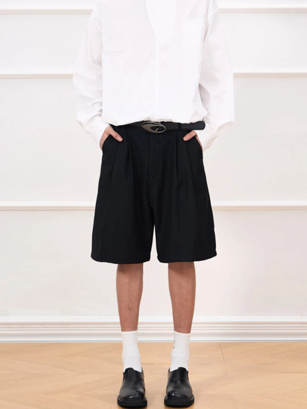 Men's Relaxed Fit Pleated Shorts | Tampa Bay Discounts