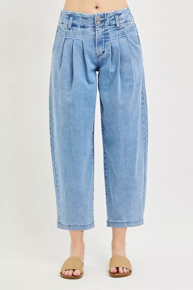 risen-slouchy-crop-barrel-pleated-jeans Image 3
