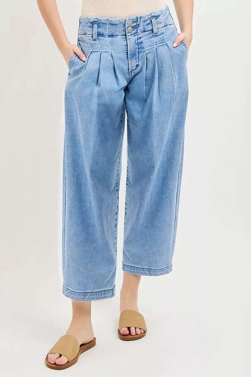 risen-slouchy-crop-barrel-pleated-jeans Image 2