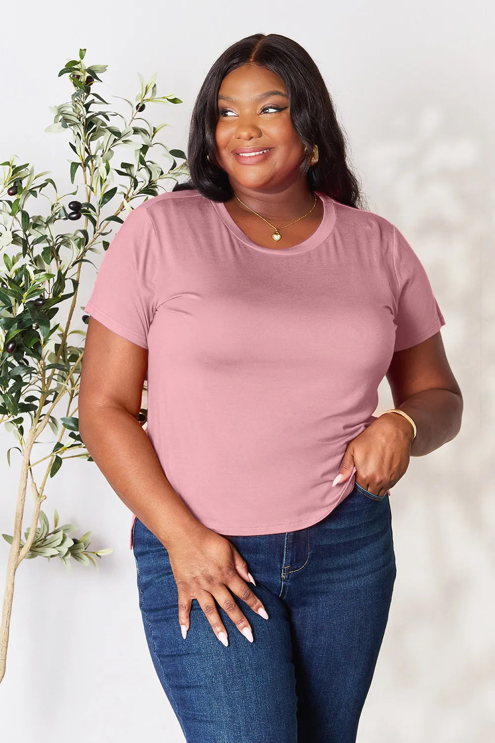 basic-bae-full-size-round-neck-short-sleeve-t-shirt image 4