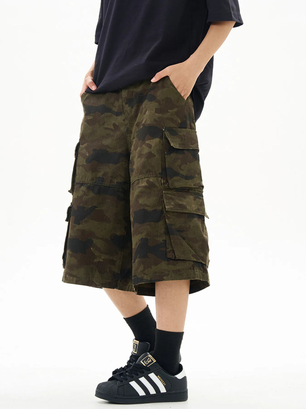Men's Relaxed Fit Camo Cargo Shorts | Tampa Bay Discounts