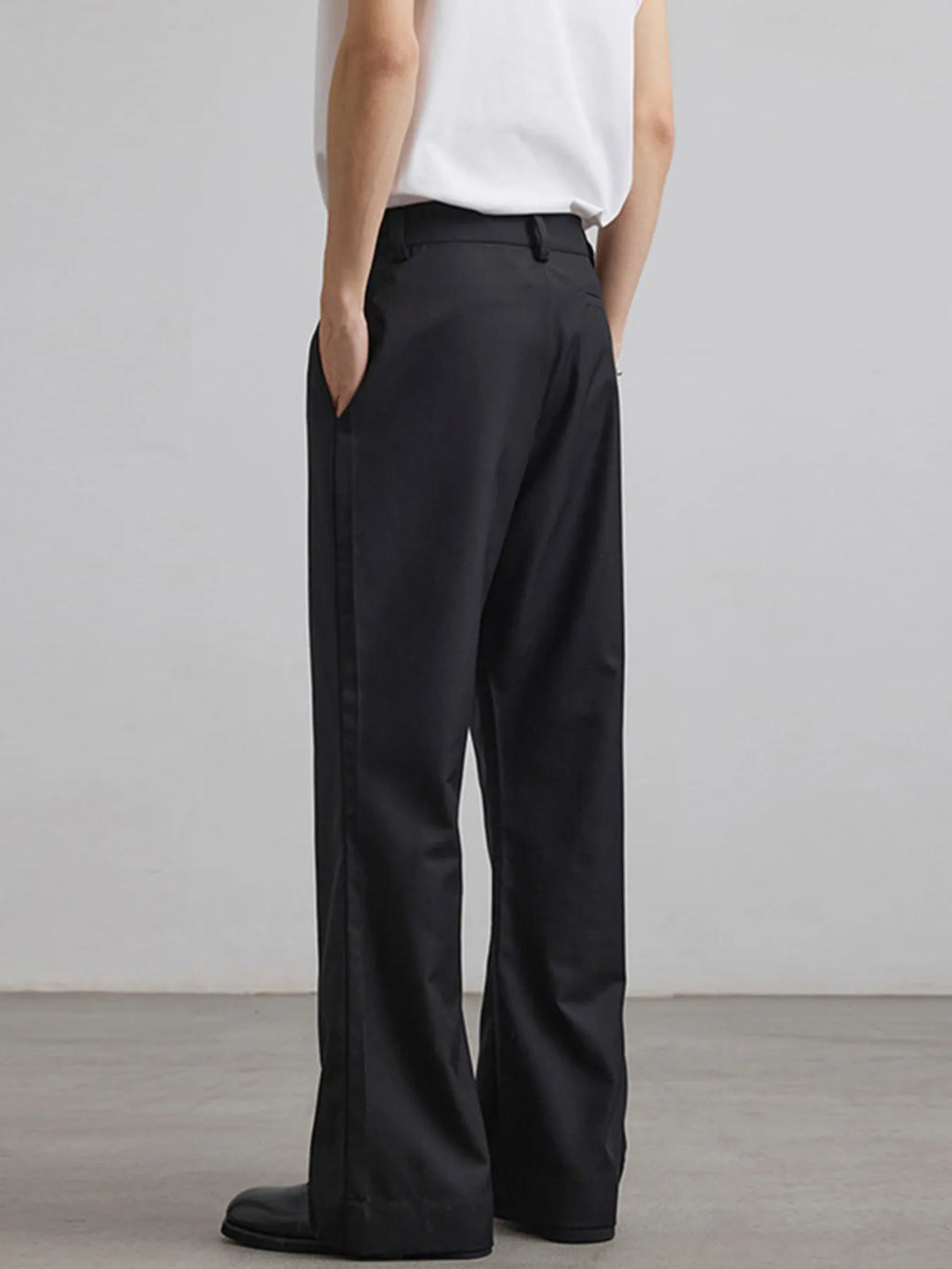 Men's Classic Wide-Leg Pants | Tampa Bay Discounts