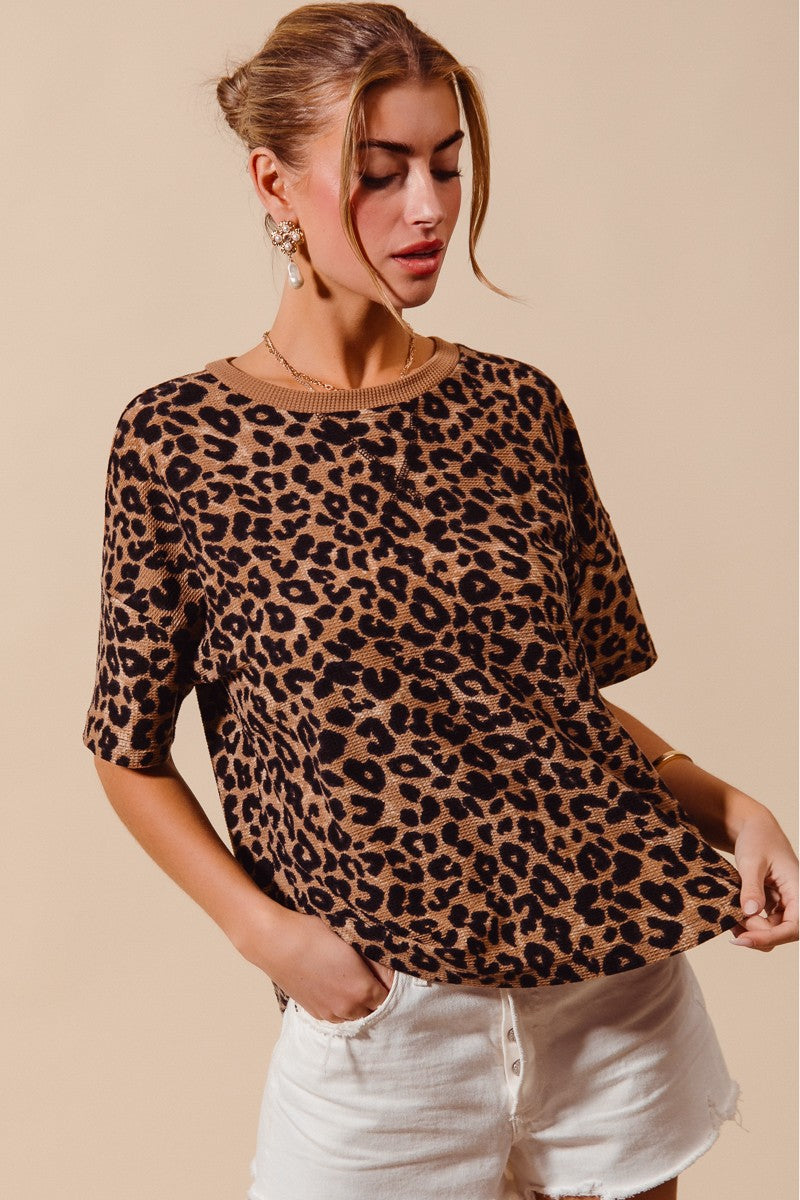 so-me-leopard-thermal-waffle-knit-loose-fit-top image 8