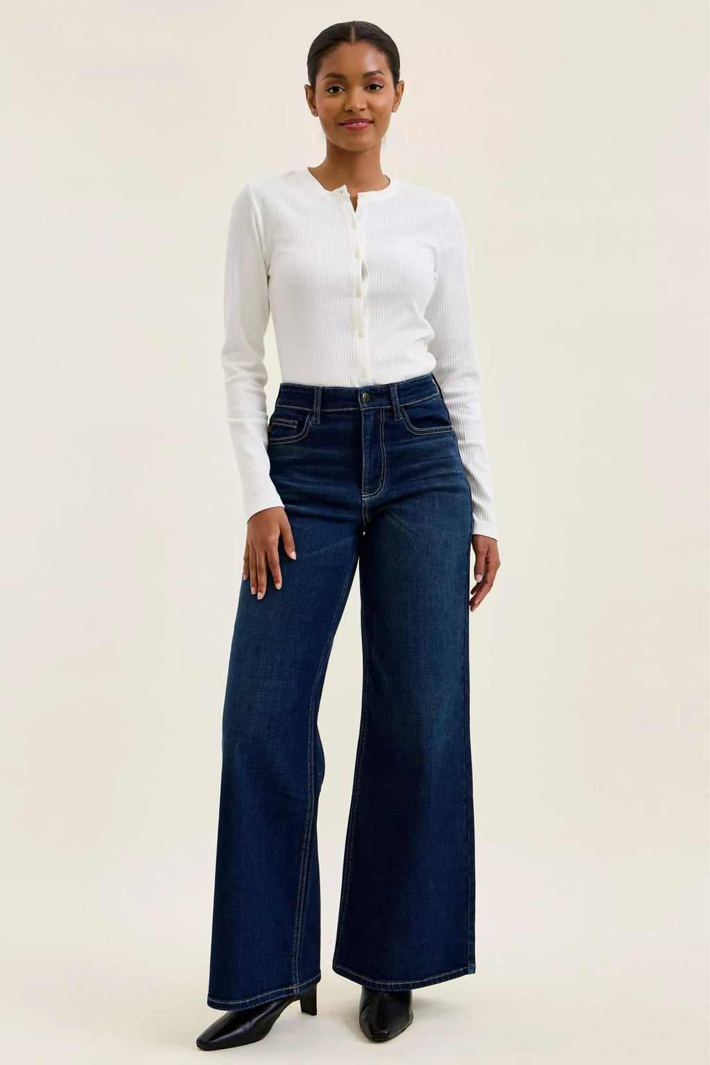 judy-blue-high-waisted-wide-leg-dark-wash-jeans Image 6