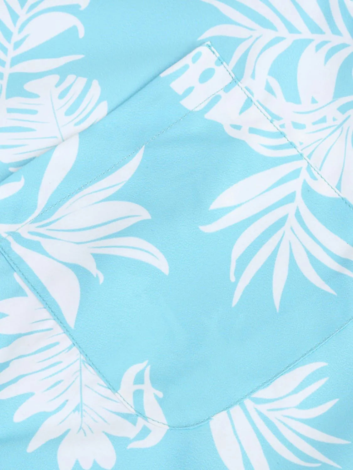 Men's Hawaiian Print Short Sleeve Button Down Shirt | Tampa Bay Discounts