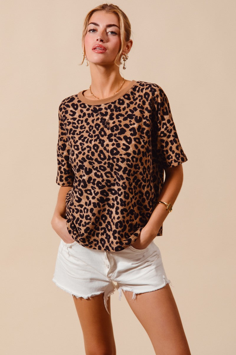 so-me-leopard-thermal-waffle-knit-loose-fit-top image 2