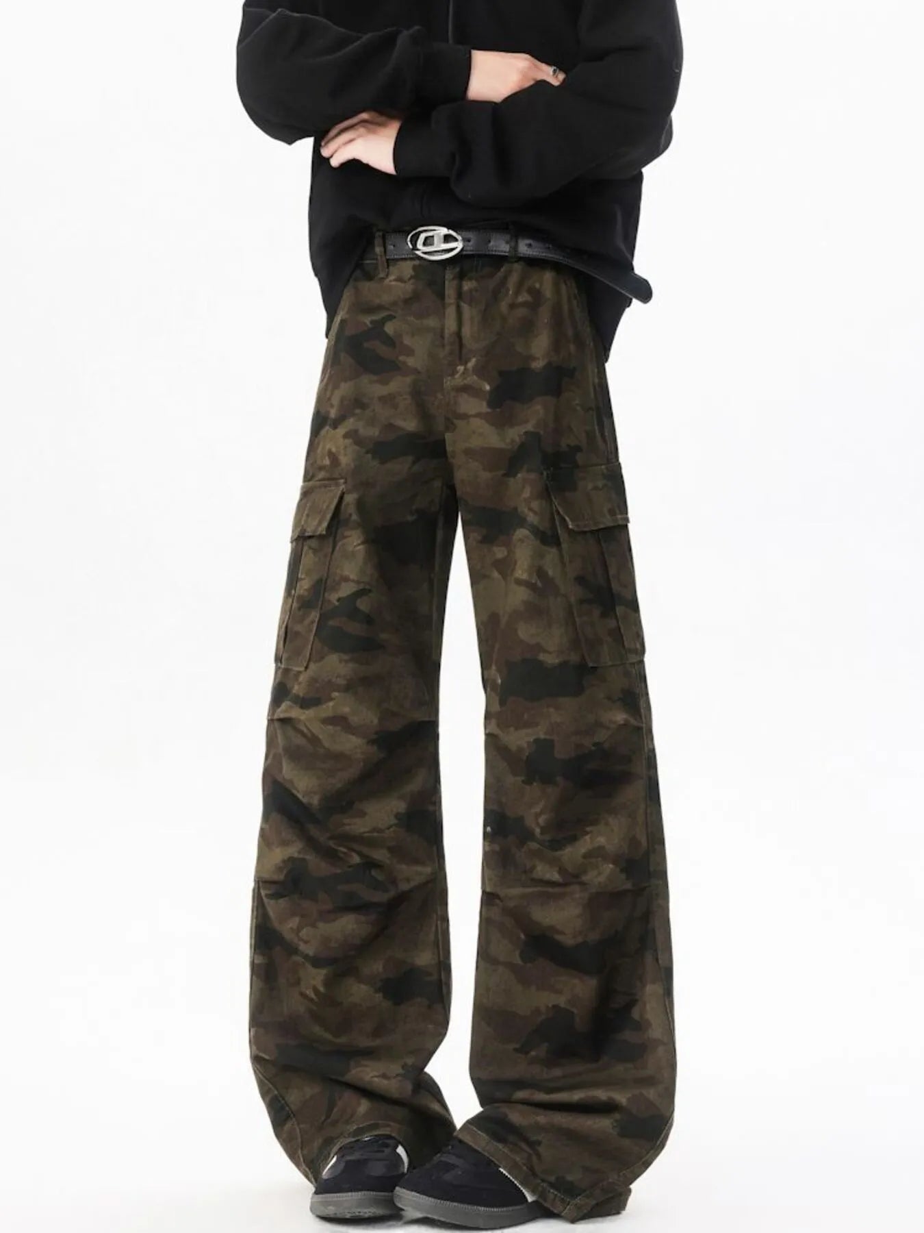 Men's Wide Leg Camouflage Cargo Pants | Tampa Bay Discounts