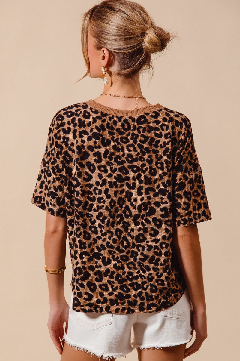 so-me-leopard-thermal-waffle-knit-loose-fit-top image 5