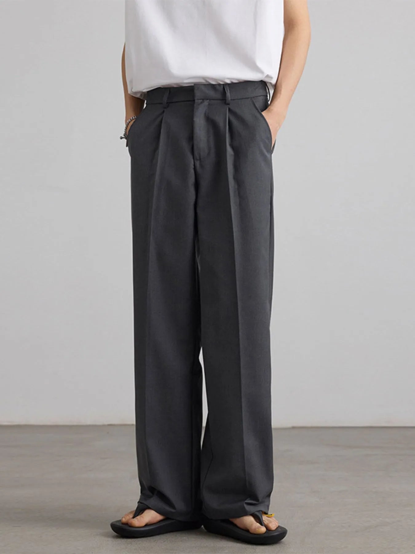 Men's Wide Leg Pleated Flowy Drape Pants | Tampa Bay Discounts