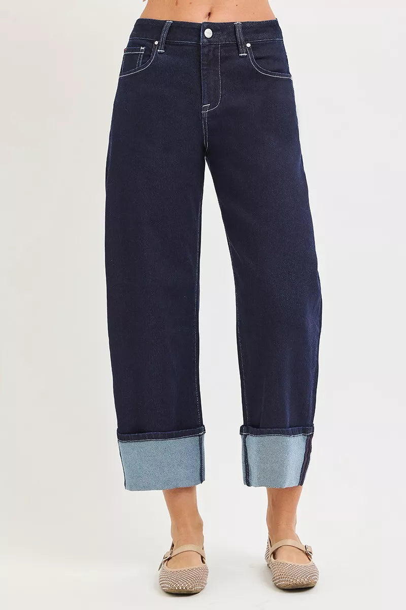 risen-slouchy-crop-barrel-cuffed-hem-jeans Image 5