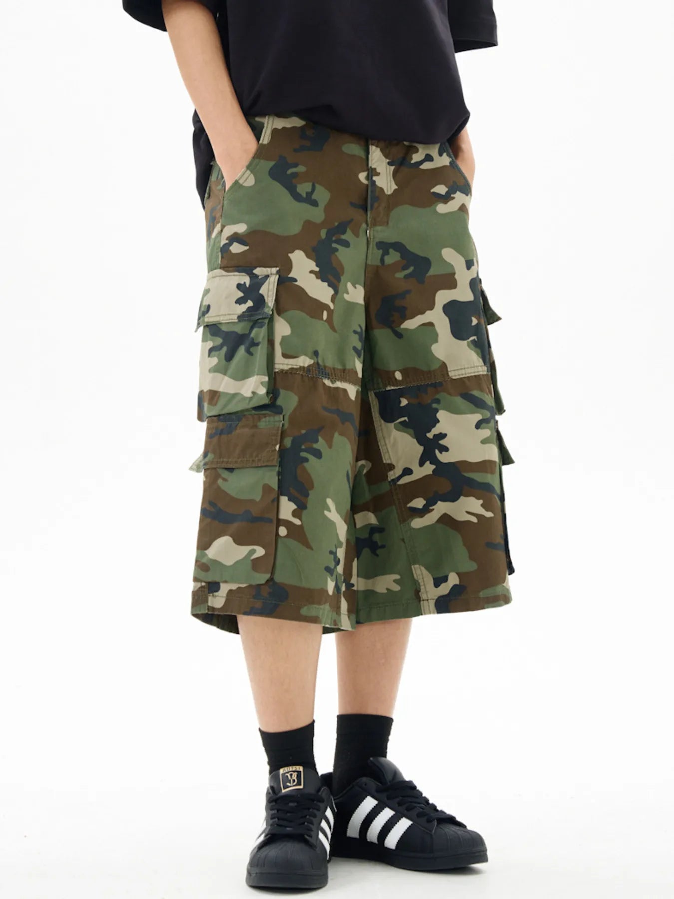 Men's Relaxed Fit Camo Cargo Shorts | Tampa Bay Discounts