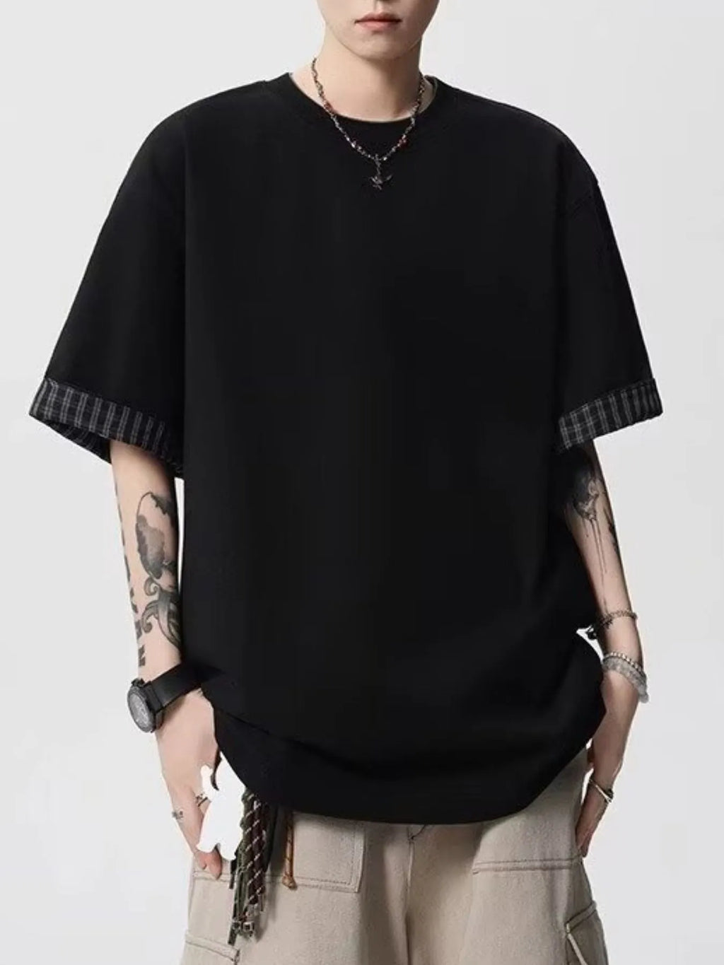 Men's Plaid Trim Round Neck Short Sleeve T-Shirt | Tampa Bay Discounts