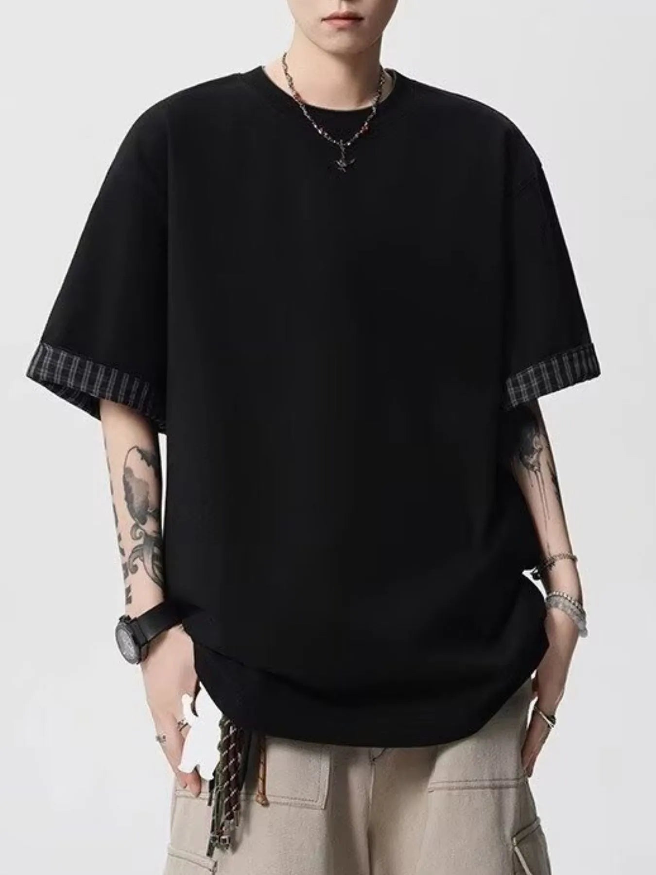 Men's Plaid Trim Round Neck Short Sleeve T-Shirt | Tampa Bay Discounts